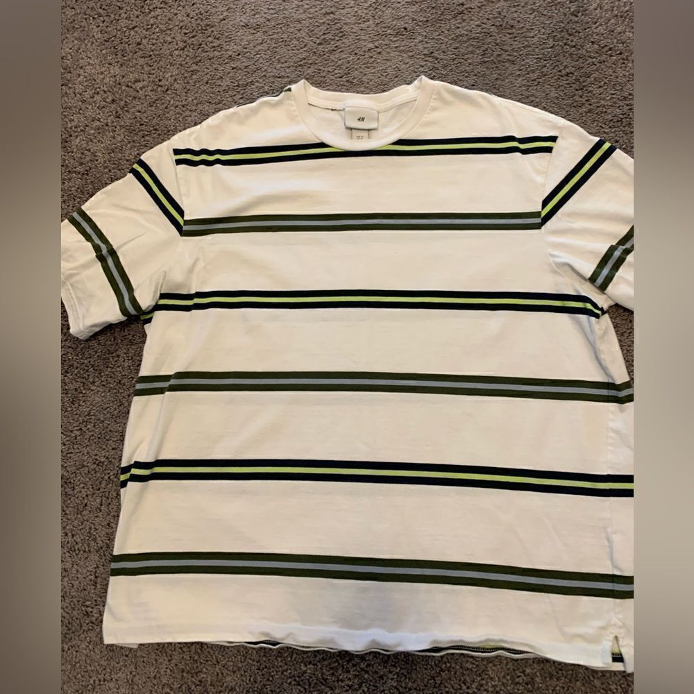 H&M Men’s tee shirt. Size: XL. Clean, Crisp white with green and blue stripes